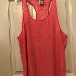 ❄️Last Chance❄️VS PINK tank top